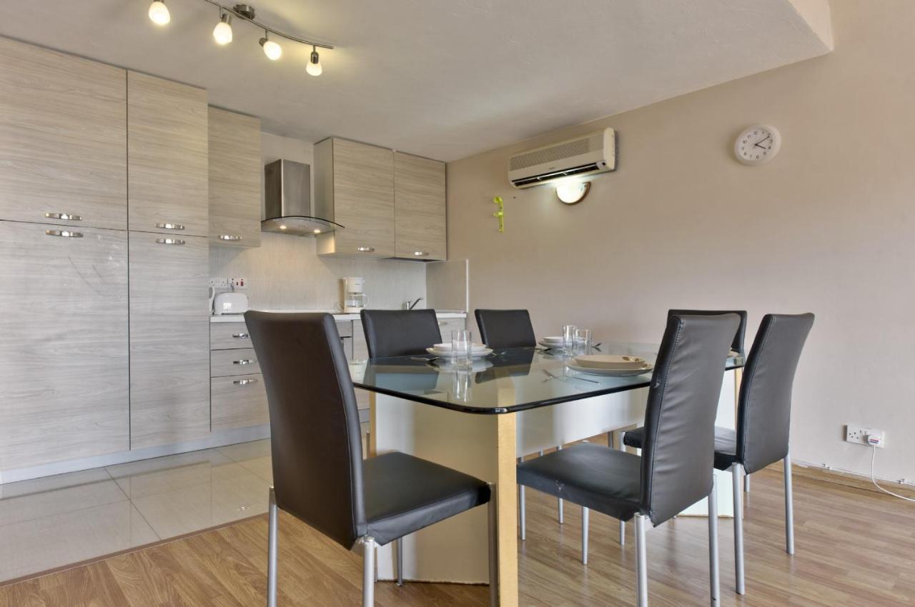 Spinola Court - Stunning Seaview Apartment & Penthouse On Spinola Bay By Shortletsmalta Saint Julian's エクステリア 写真